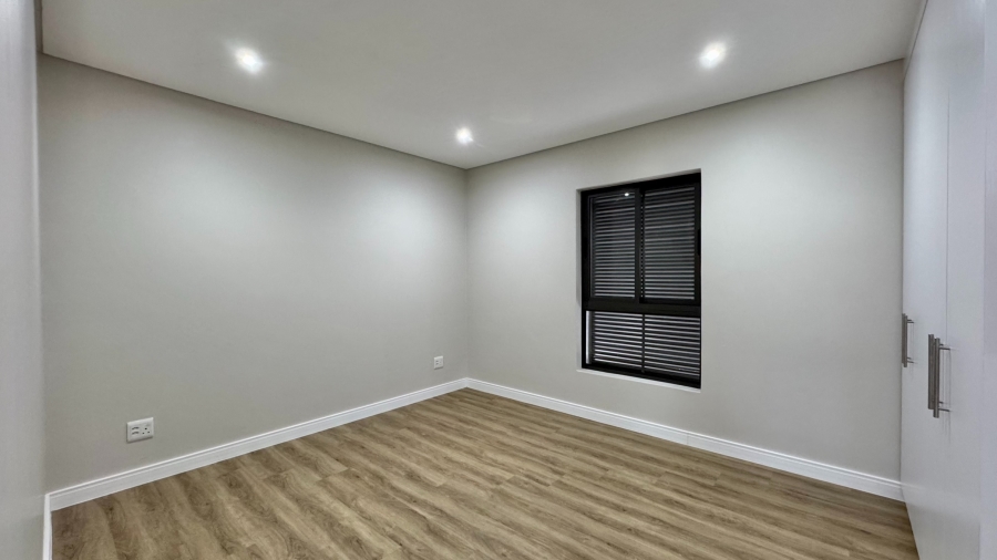 4 Bedroom Property for Sale in Croydon Gardens Estate Western Cape